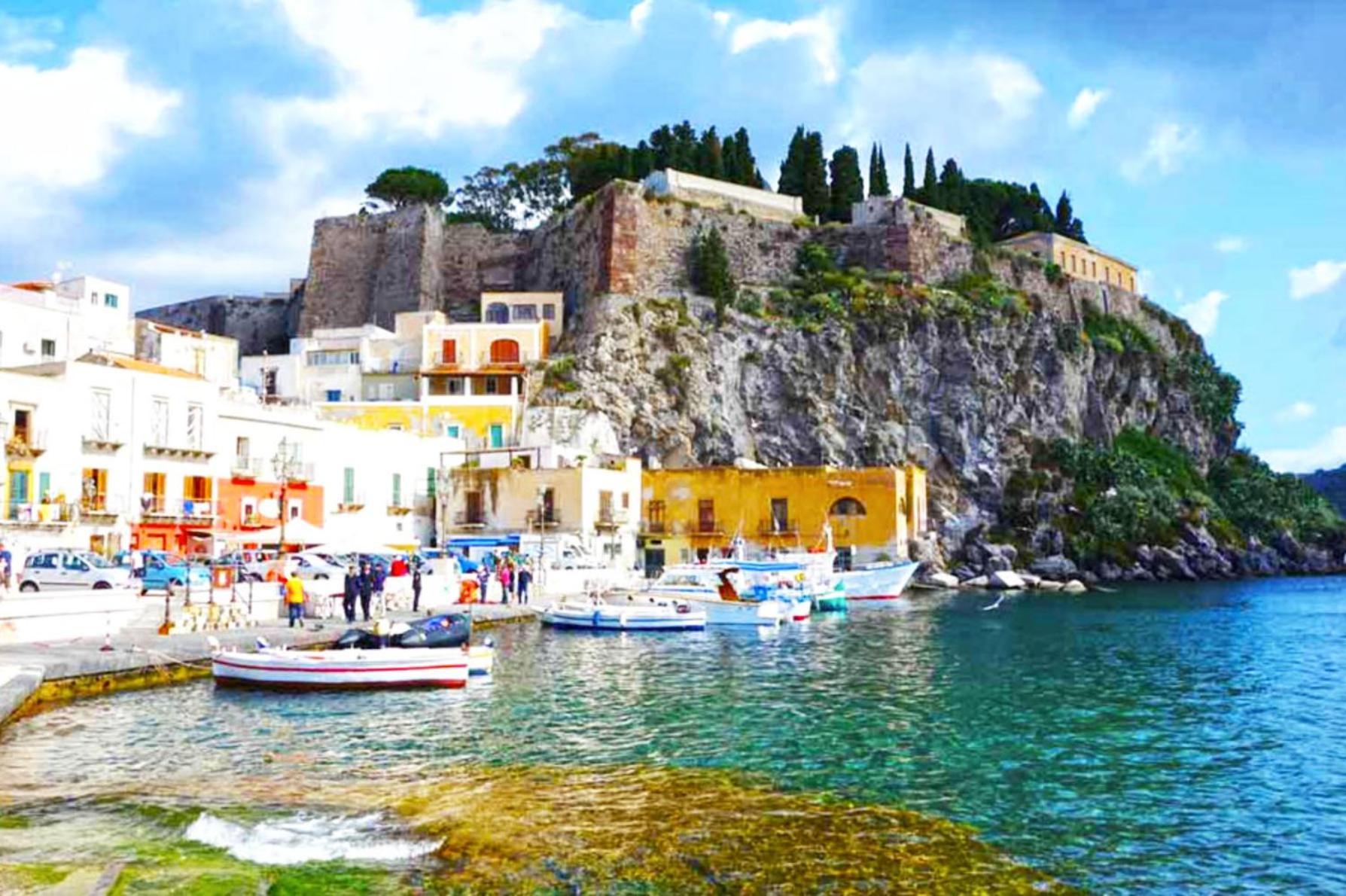 Da Federica Casa Vacanze Baia Porto Delle Genti Λίπαρι Εξωτερικό φωτογραφία
